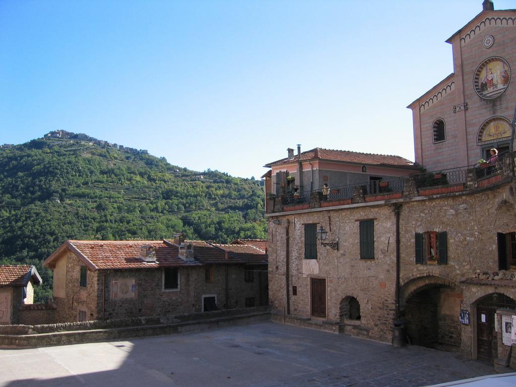 B&B Da Giua' Apricale Zewnętrze zdjęcie